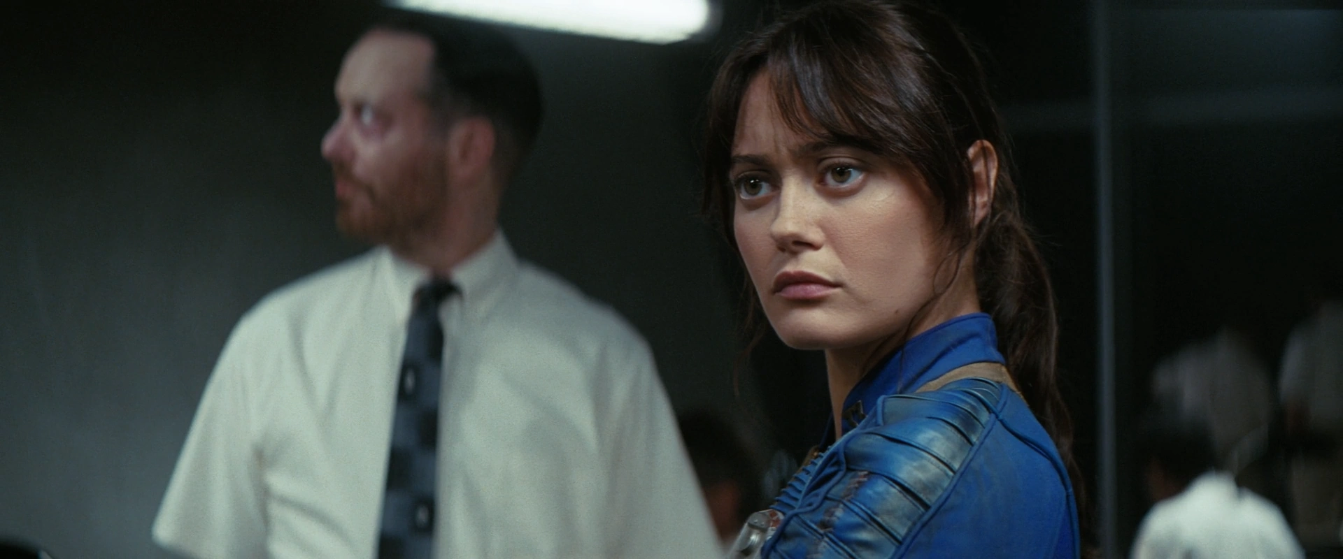 洗脳されたセールスマンとルーシー