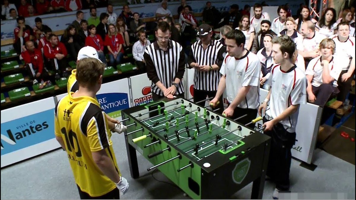 フーズボールゲーム